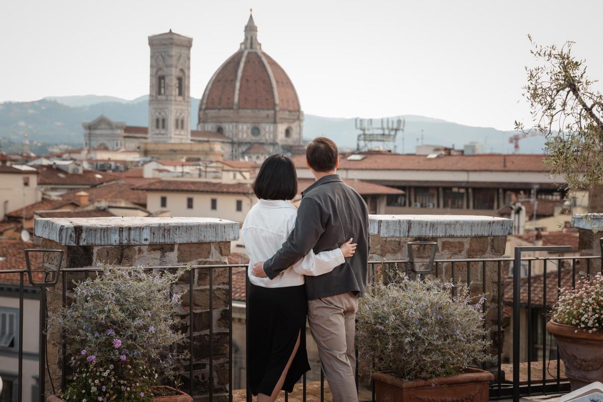 Antica Torre Tornabuoni Bed & Breakfast ฟลอเรนซ์ ภายนอก รูปภาพ