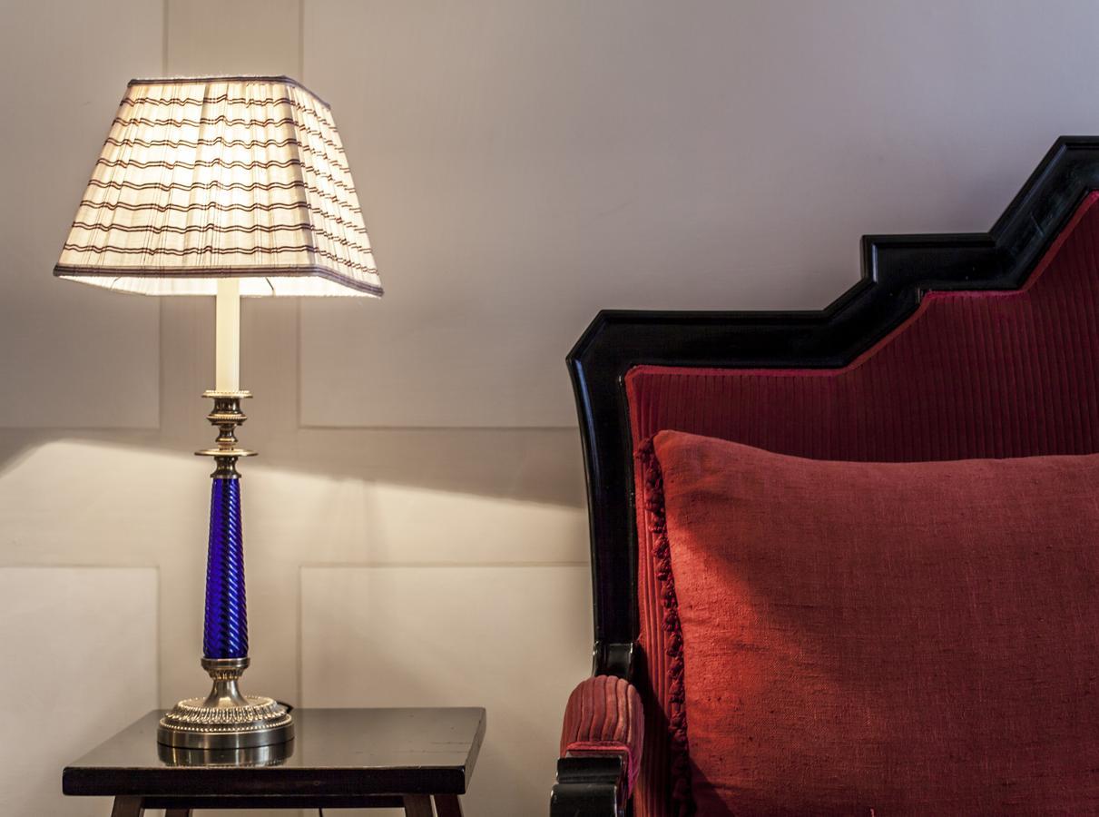 Antica Torre Tornabuoni Bed & Breakfast ฟลอเรนซ์ ภายนอก รูปภาพ